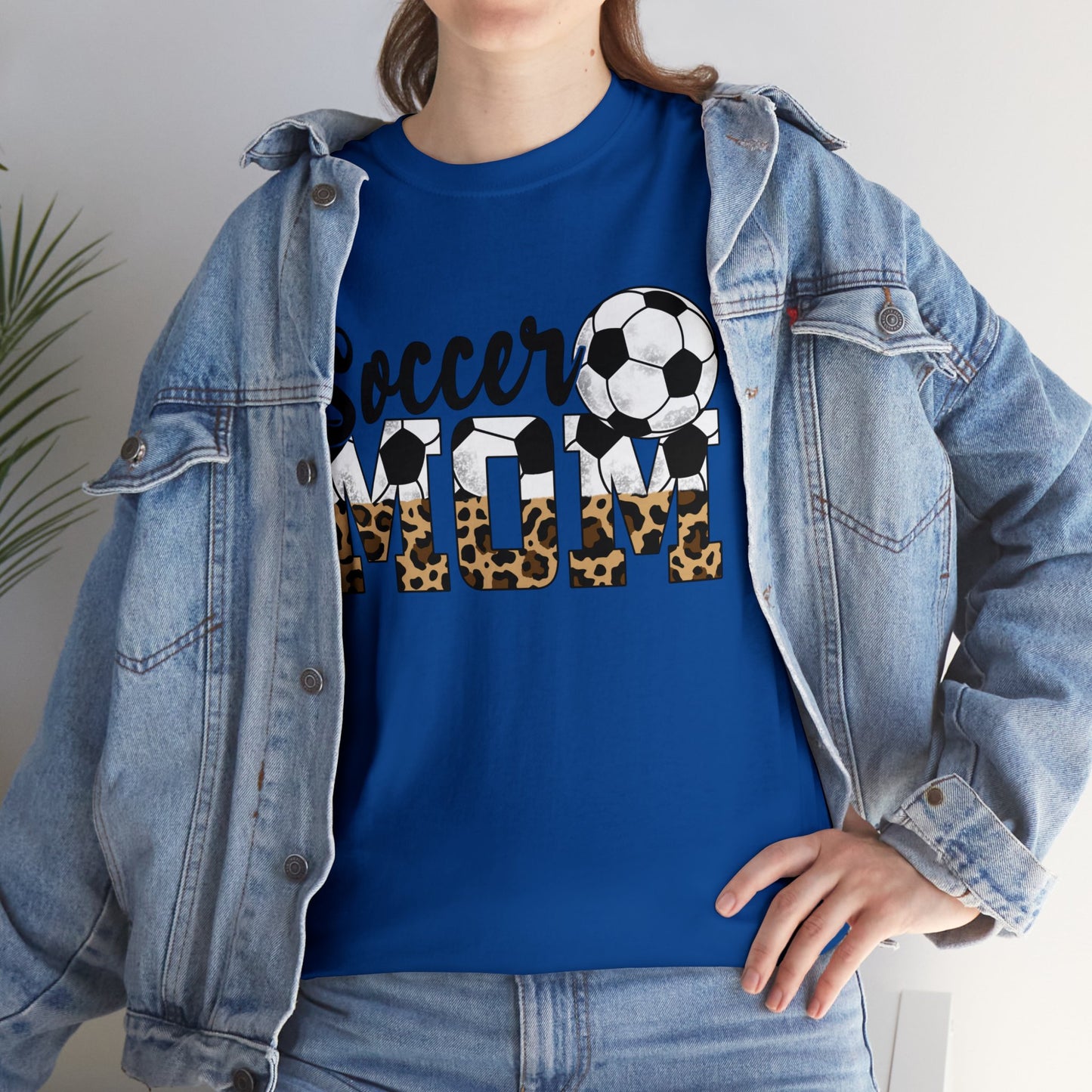 Soccer MOM Leopard print Unisex Heavy Cotton Tee
