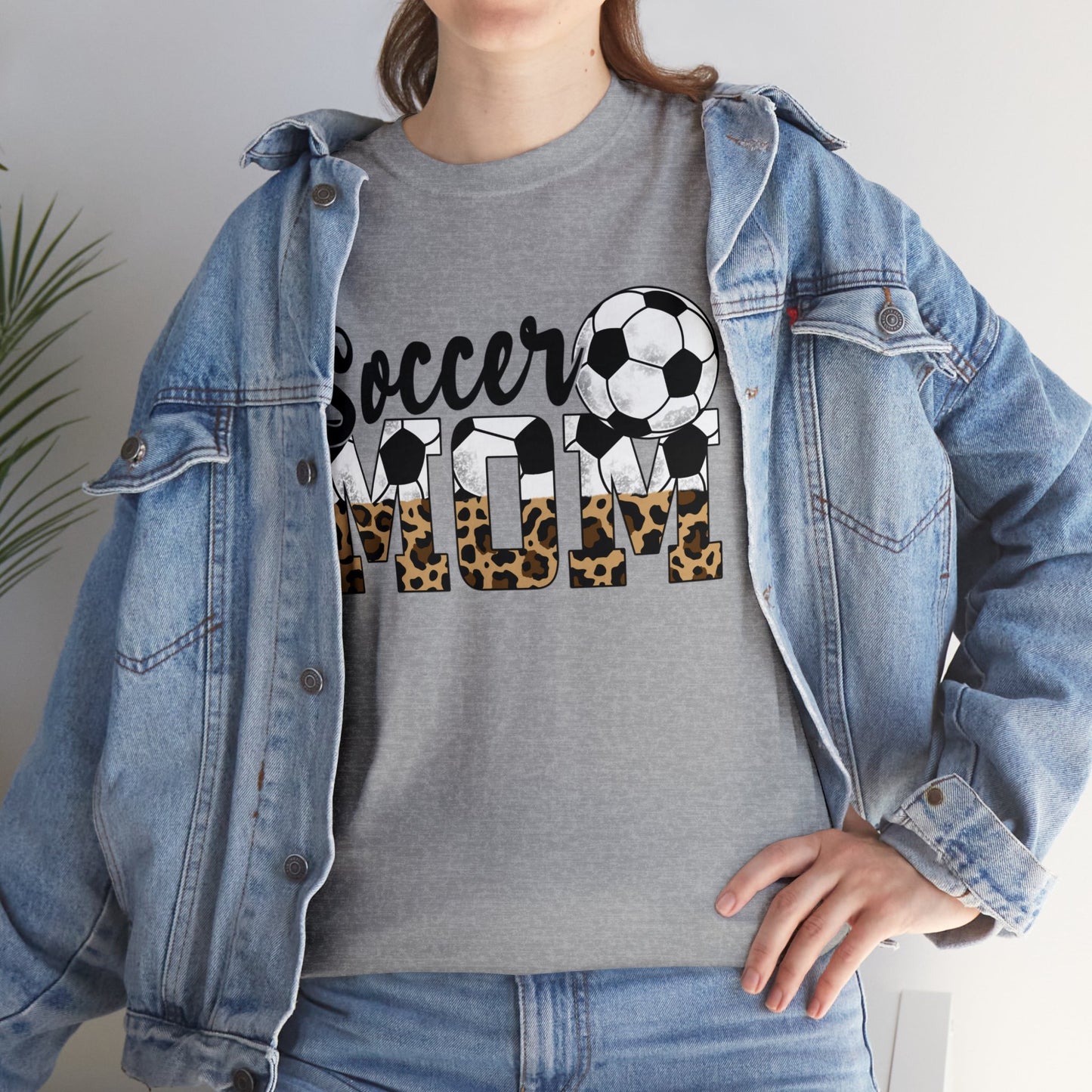 Soccer MOM Leopard print Unisex Heavy Cotton Tee