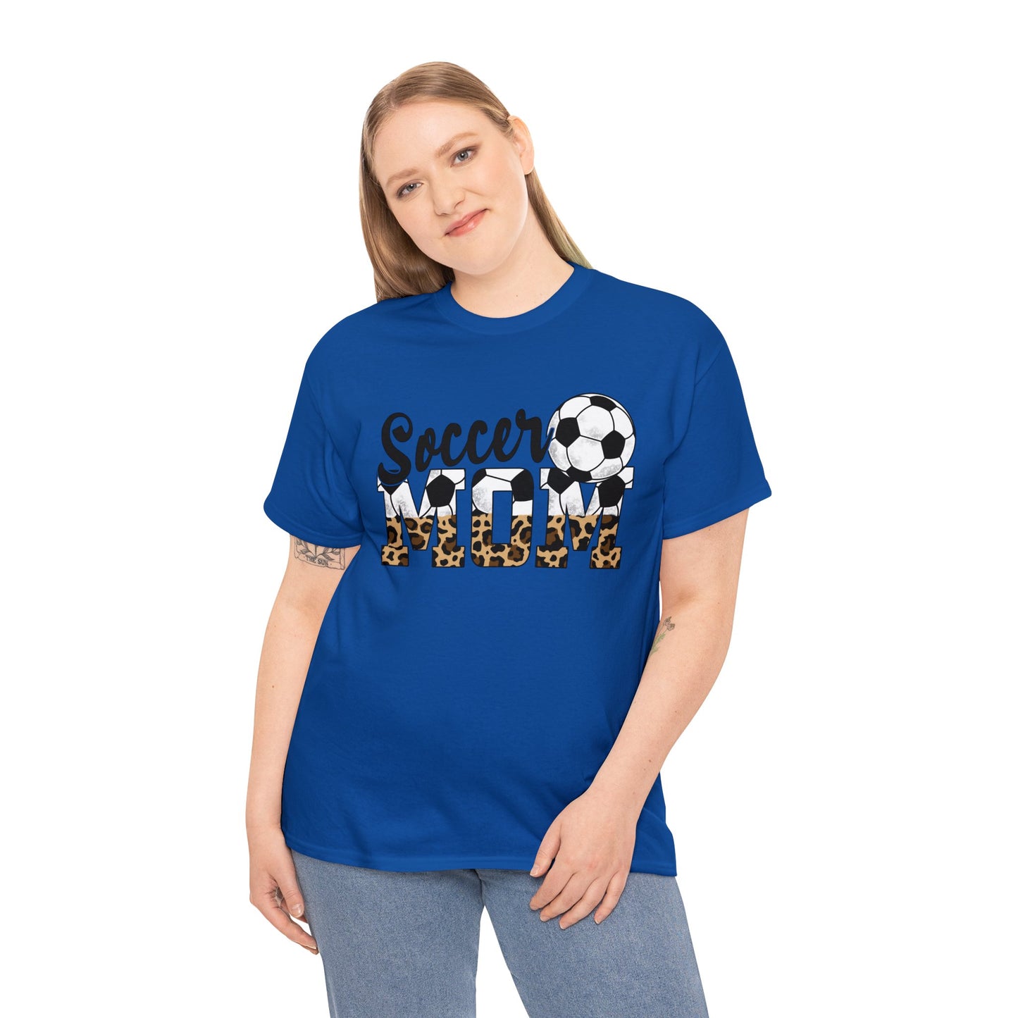 Soccer MOM Leopard print Unisex Heavy Cotton Tee