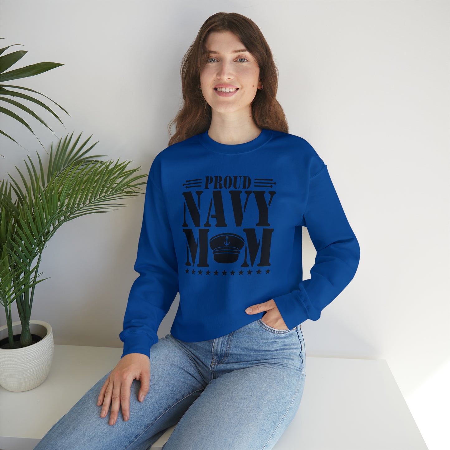 Proud Navy MOM Unisex Heavy Blend™ Crewneck Sweatshirt