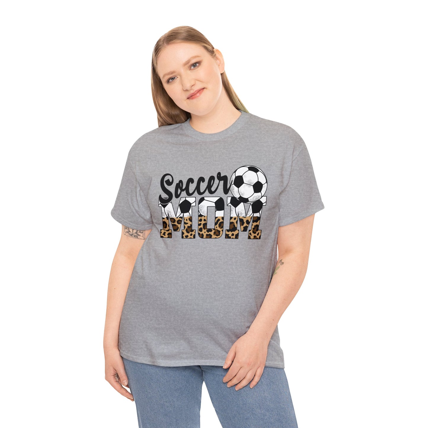 Soccer MOM Leopard print Unisex Heavy Cotton Tee