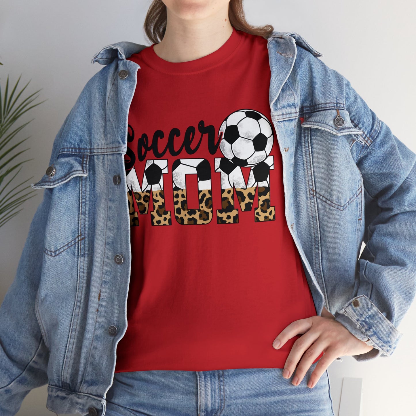 Soccer MOM Leopard print Unisex Heavy Cotton Tee