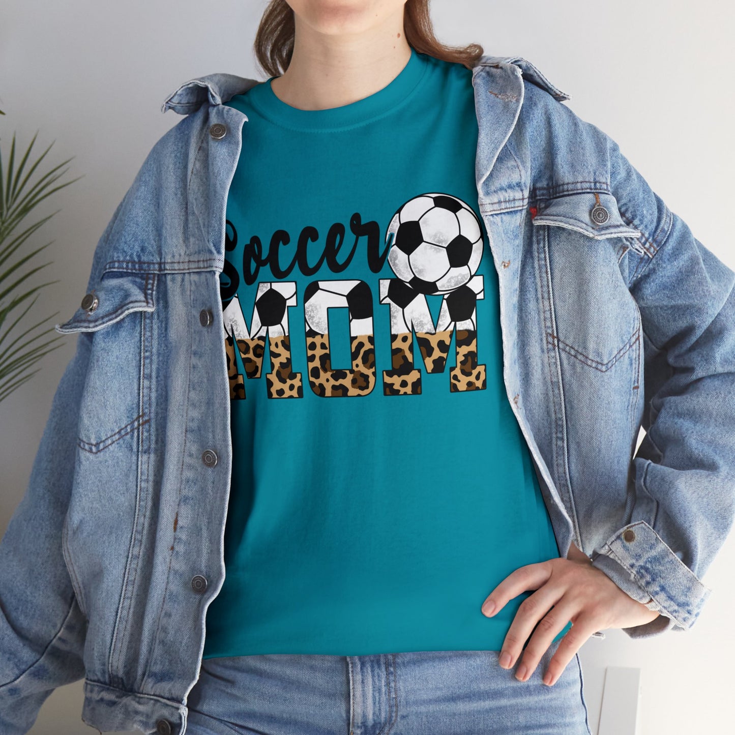 Soccer MOM Leopard print Unisex Heavy Cotton Tee